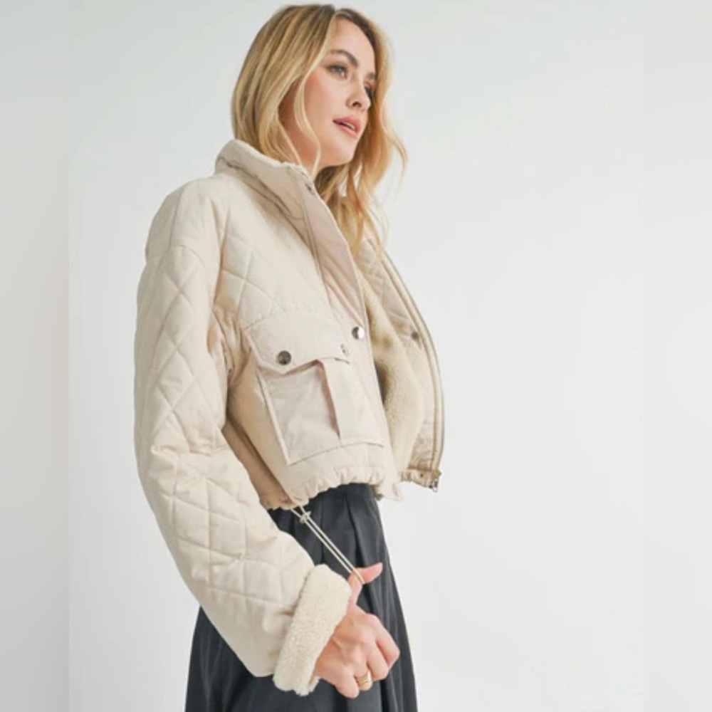 Sadie & Sage Cream Quilted Crop Puffer Jacket — Size XS - Picture 4 of 13
